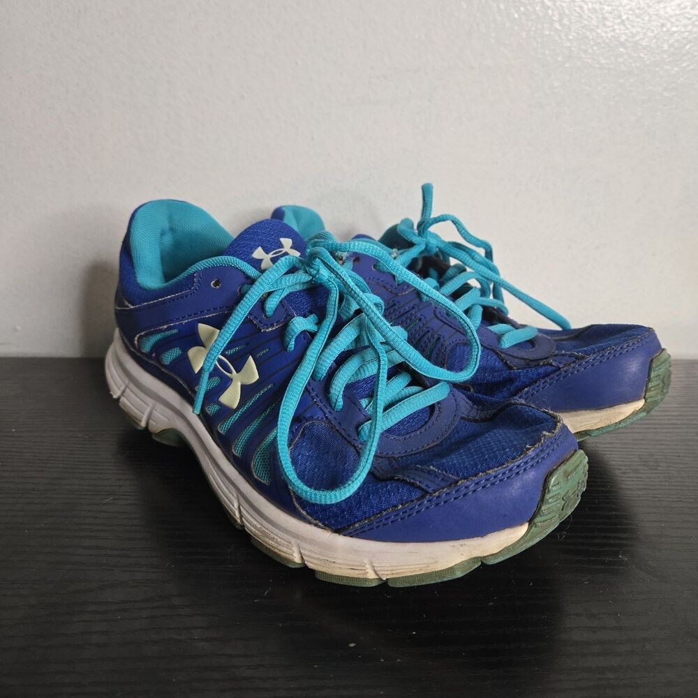 Under Armour Dash RN Athletic Shoes Women 7.5 Blue Lace Up Athleisure Streetwear